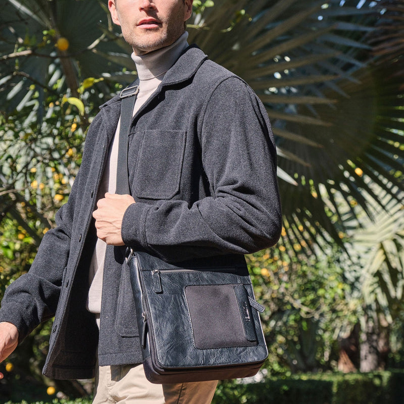 BOLSO BANDOLERA PARA HOMBRE, COLECCIÓN NYLON SPORT. 23.5x27x7.5 cm - Matties Bags