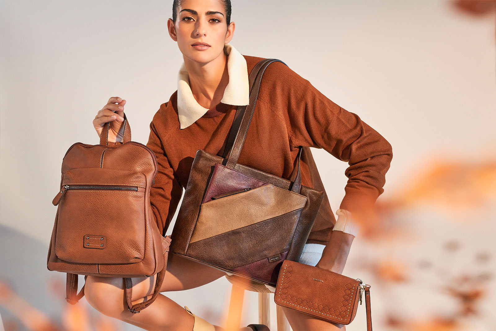 ¿Eres de bandolera o mochila? Diseños para tu comodidad
