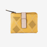 Billetero de piel para mujer, Serie laser leather. 12.5x09 cm
