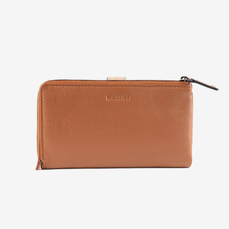 Billetero de piel para mujer, Serie strap leather. 16.5x10 cm
