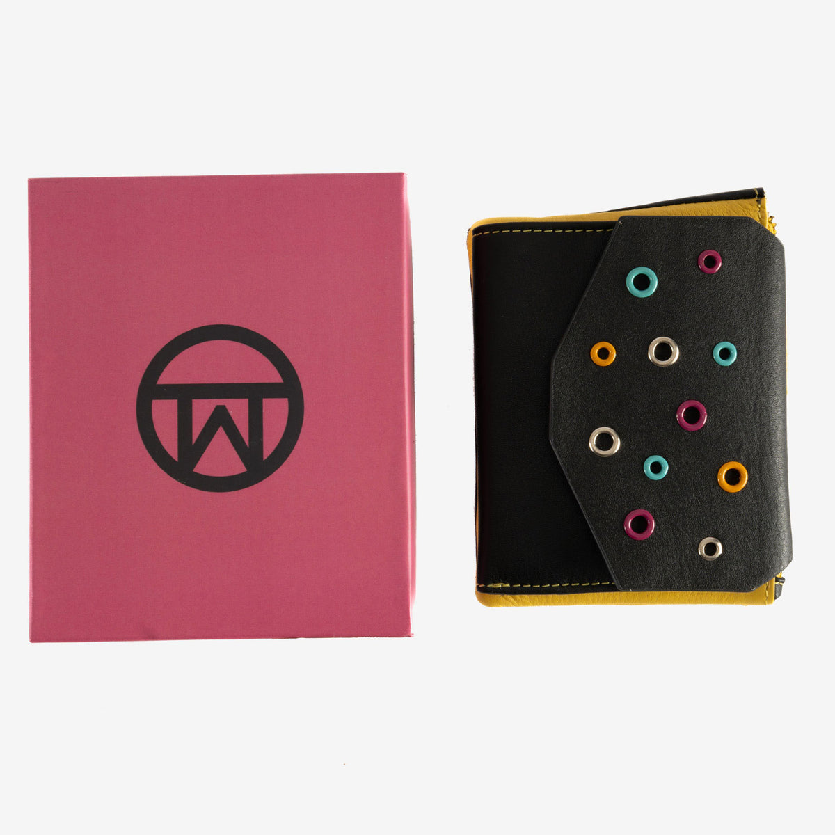 Women's wallet, Mushi Series. 9 x 12.5 cm
