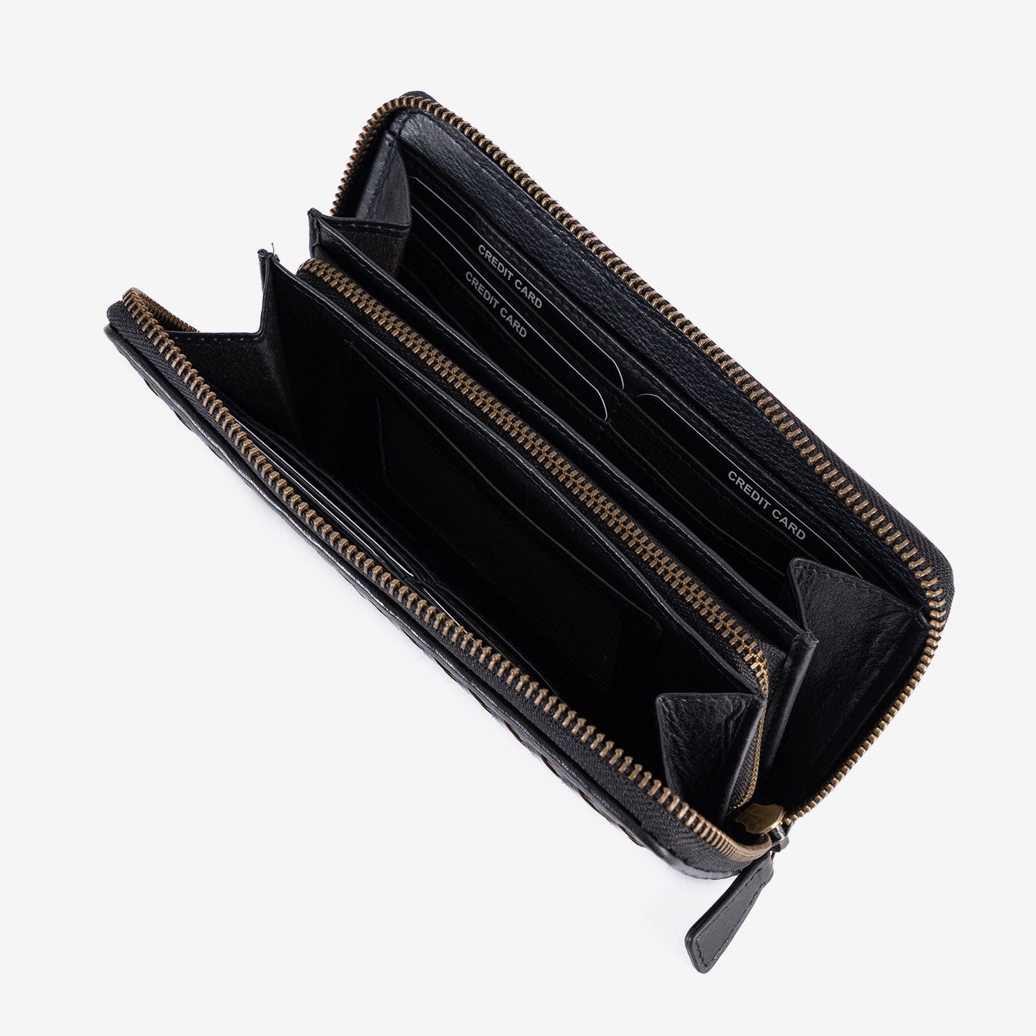 Billetero para mujer, Serie Trenzada. 17 x 10 cm