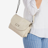 WOMEN'S BAG, BEIGE-V COLOR, NEW CLASSIC SERIES. 20.5x16x08 CM