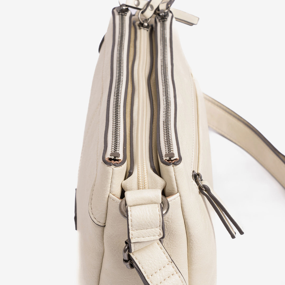 Bolso bandolera mujer, Serie New Classic. 27x18.5x09 cm