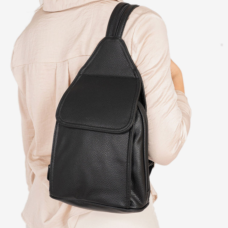 MOCHILA DE MUJER, SERIE REUNION. 26x27x12 cm