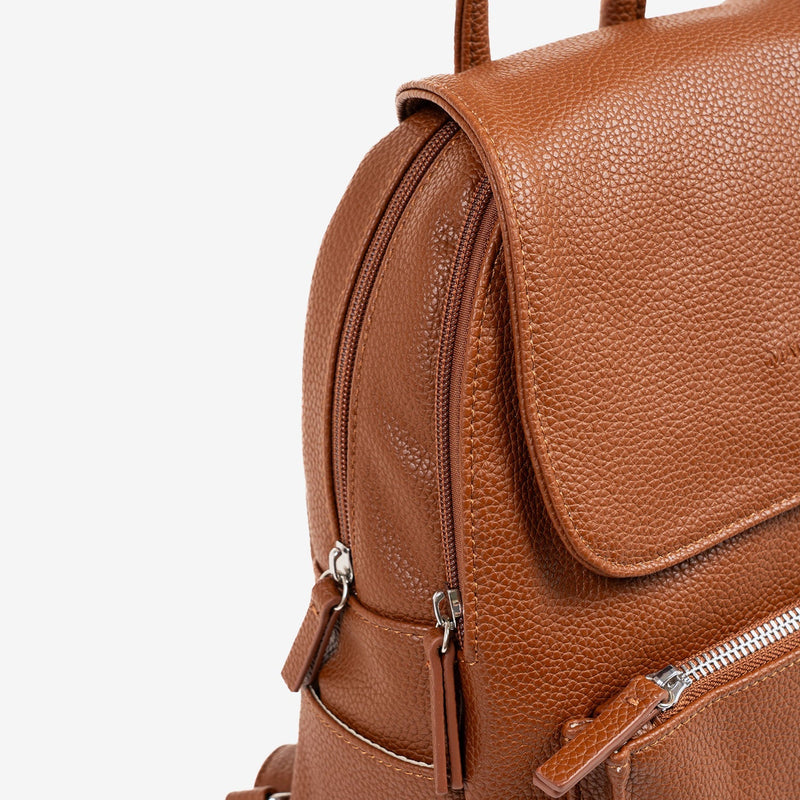 MOCHILA DE MUJER, SERIE REUNION. 29x36x11 cm