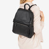 MOCHILA DE MUJER, SERIE REUNION. 29x36x11 cm