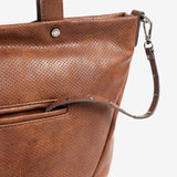 BOLSO SHOPPER CON CREMALLERA, COLOR CUERO, SERIE FRESNO. 33x28x13.5 cm