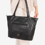 BOLSO SHOPPER CON CREMALLERA, COLOR NEGRO, SERIE FRESNO. 33x28x13.5 cm