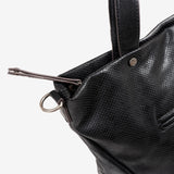 BOLSO SHOPPER CON CREMALLERA, COLOR NEGRO, SERIE FRESNO. 33x28x13.5 cm