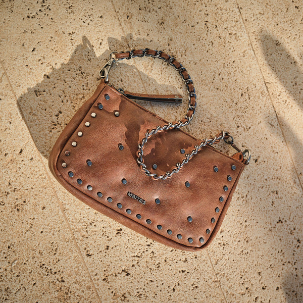 SHOULDER BAG WITH CROSSBODY BAG, LEATHER COLOR, RIVETS SERIES. 23x13x03cm