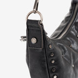 BOLSO DE MUJER, COLOR NEGRO, SERIE RIVETS. 24.5x14x4.5 cm