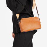 WOMEN'S CROSSBODY BAG, LEATHER COLOR, MAHOGANY SERIES. 21.5x14x08 cm