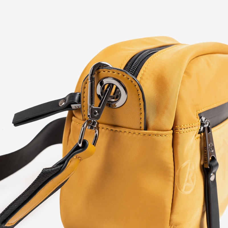 WOMEN'S CROSSBODY BAG, MUSTARD COLOR, ALISO SERIES. 23x15x09cm