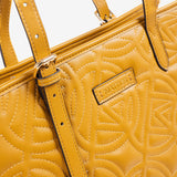 BOLSO SHOPPER CON CREMALLERA, COLOR MOSTAZA, SERIE ACACIA. 35x30x13 cm