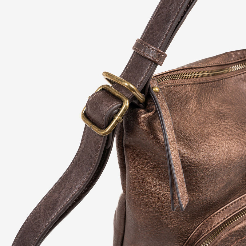 BOLSO DE HOMBRO CONVERTIBLE EN MOCHILA, COLOR BRONCE, SERIE OLMO. 29.5x30x10 cm