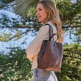 WOMEN'S BACKPACK, BROWN COLOR, ALAMO SERIES. 24.5x28x10cm