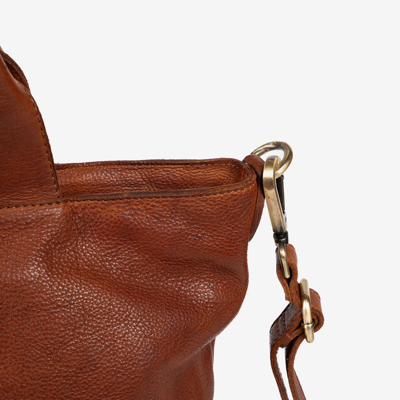 WOMEN'S HANDBAG WITH CROSSBODY BAG, LEATHER COLOR, WASHED LEATHER SERIES. 30x29x15cm