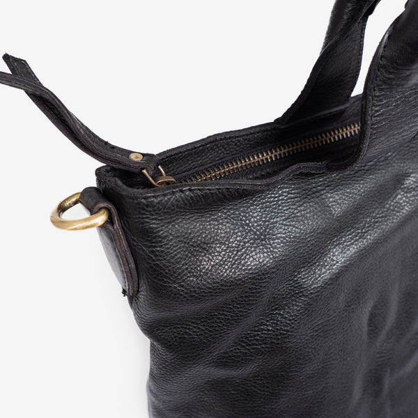 WOMEN'S HAND BAG WITH SHOULDER STRAP, BLACK COLOR, WASHED LEATHER SERIES. 30x29x15 cm