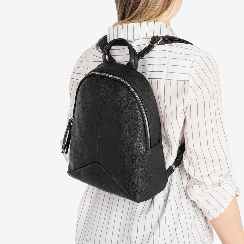 WOMEN'S BACKPACK, BLACK COLOR, ABLA SERIES. 26x28x12 CM