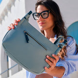 BOLSO DE MUJER, SERIE ADRA. 27.5x20x08 CM