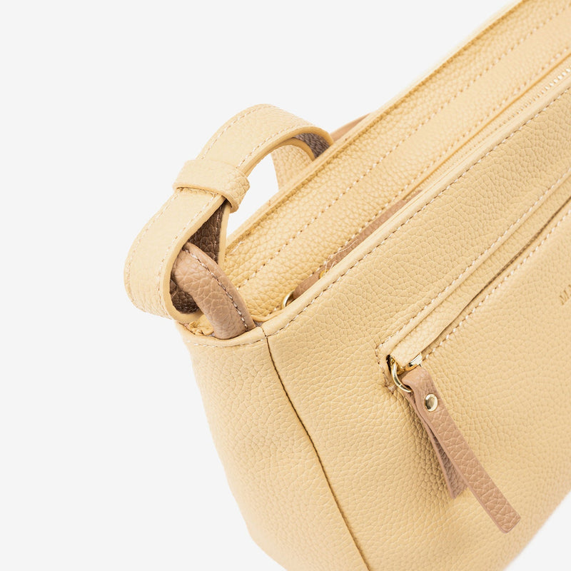 BOLSO DE MUJER, SERIE ADRA. 26x16x08 CM