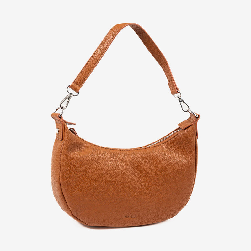 BOLSO DE HOMBRO CON BANDOLERA, COLOR CUERO, SERIE BEIRES. 24.5x14x4.5 CM