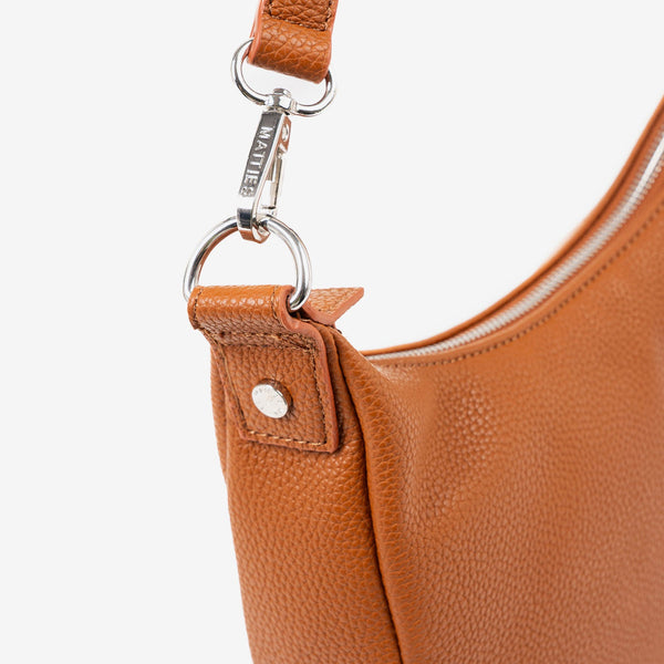 SHOULDER BAG WITH STRAP, LEATHER COLOR, BEIRES SERIES. 24.5x14x4.5 CM