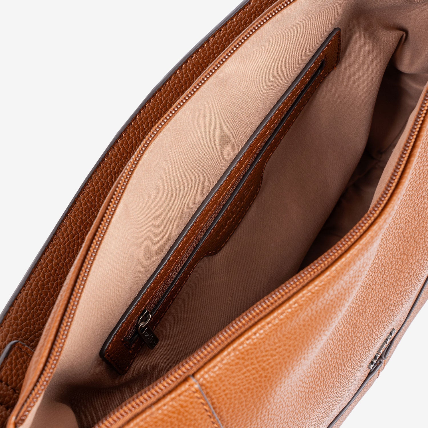 Bolso de hombro con bandolera, Serie cozy. 31x22x11.5 cm