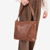 Bolso de hombro con bandolera, Serie belmont. 30x26x10 cm