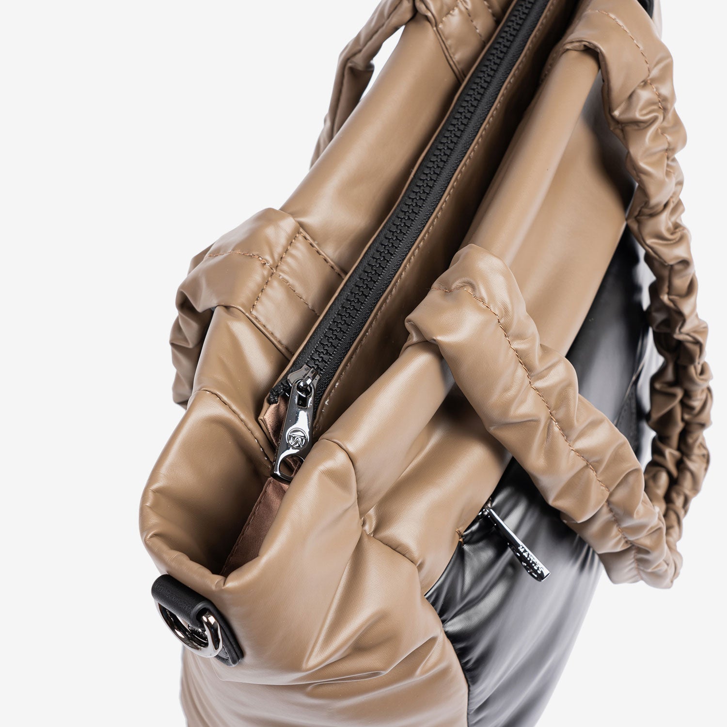 Bolso shopper cerrado con cremallera, Serie velside. 32.5x26x13 cm
