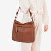 Bolso de hombro con bandolera, Serie eva/leather. 34x31x05 cm