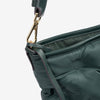 Bolso de hombro con bandolera, Serie acolchado. 36x28x05 cm