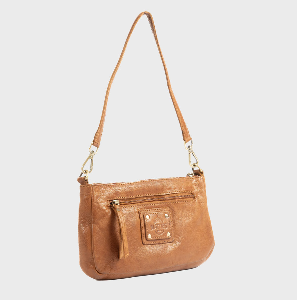 Bolso de hombro con bandolera de piel natural