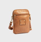 Bolso bandolera vertical de piel natural