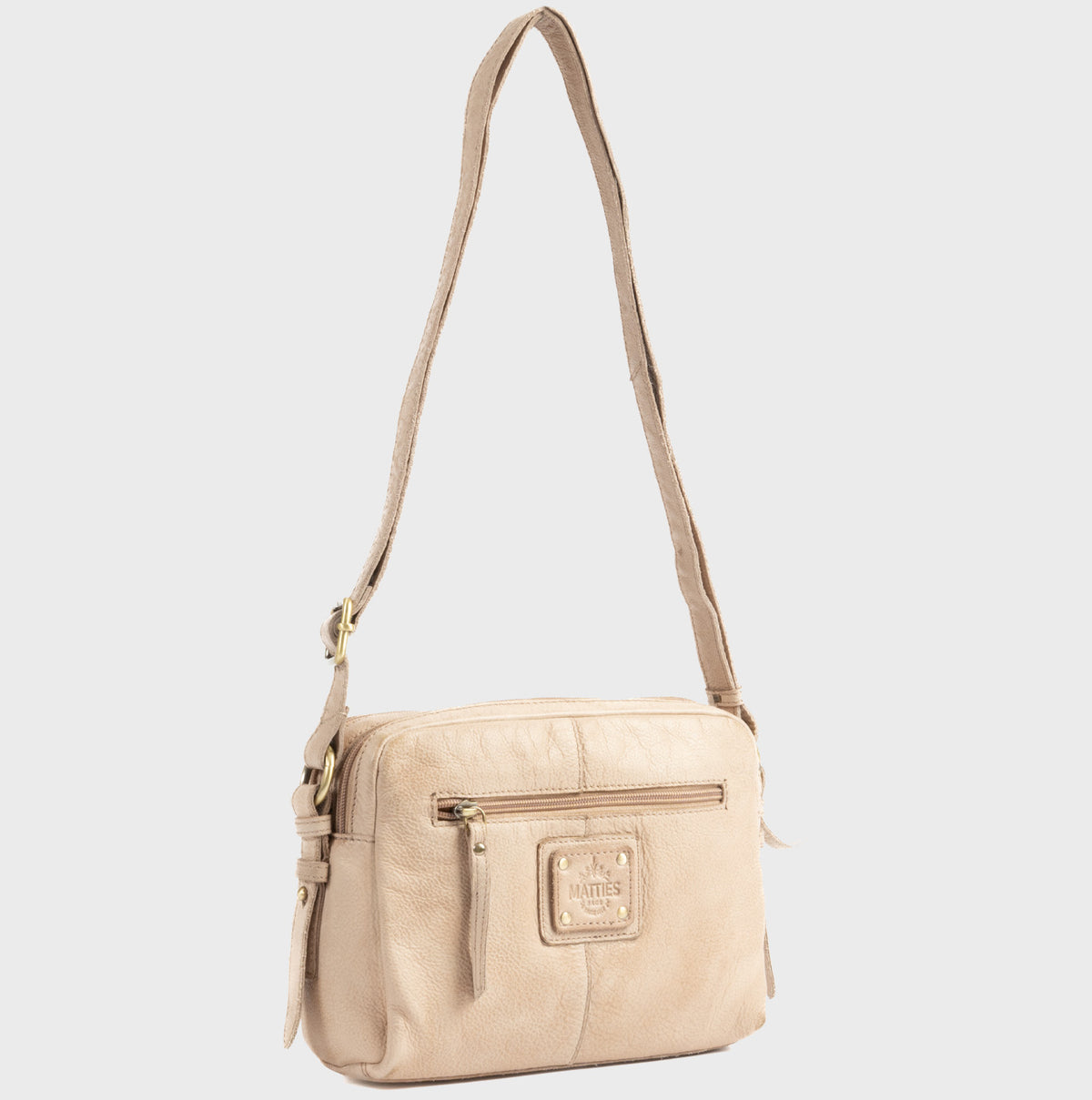 Shoulder bag, Young leather series. 25x19x07 cm