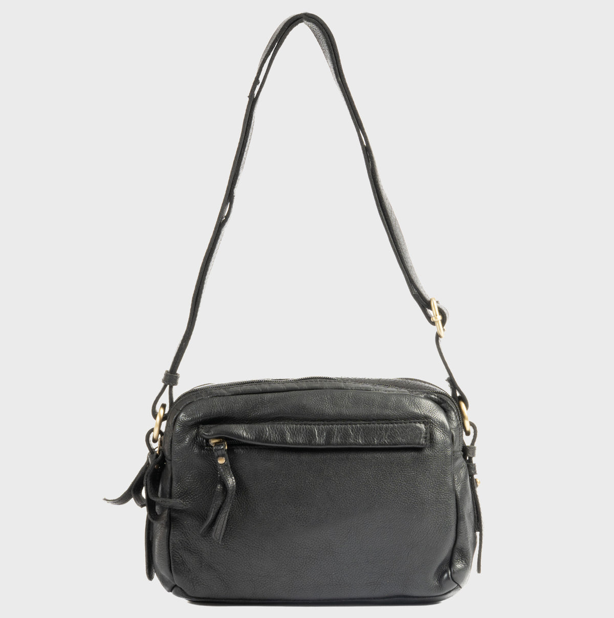 Shoulder bag, Young leather series. 25x19x07 cm