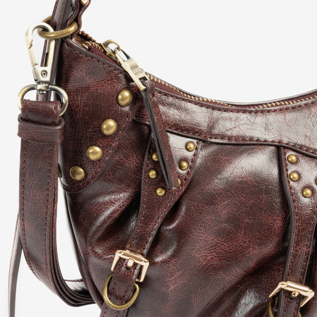 Shoulder bag with cross-body strap, Bergen Series. 29x20x10.5 cm
