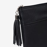 Bolso de mano Negro, Serie Carteras. 29x21 cm