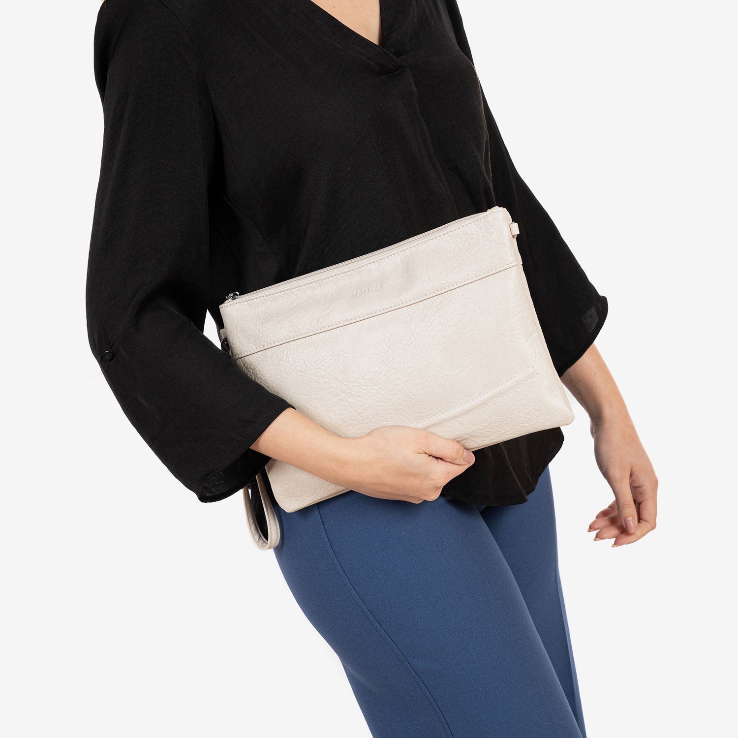Off white handbag, Clutch bags Collection
