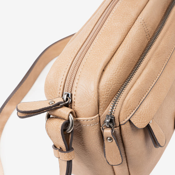 Crossbody bag, camel-v color, Classics Series. 24x17x10 cm