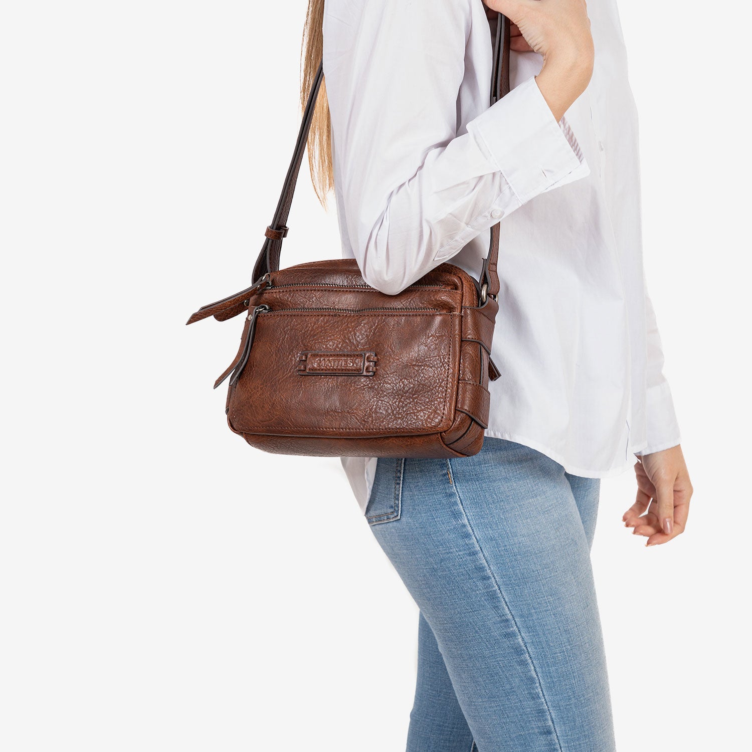Bolso bandolera, color cuero, Serie Classic