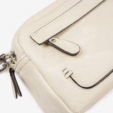 Mini bag for women, beige color. 20x15x7 cm