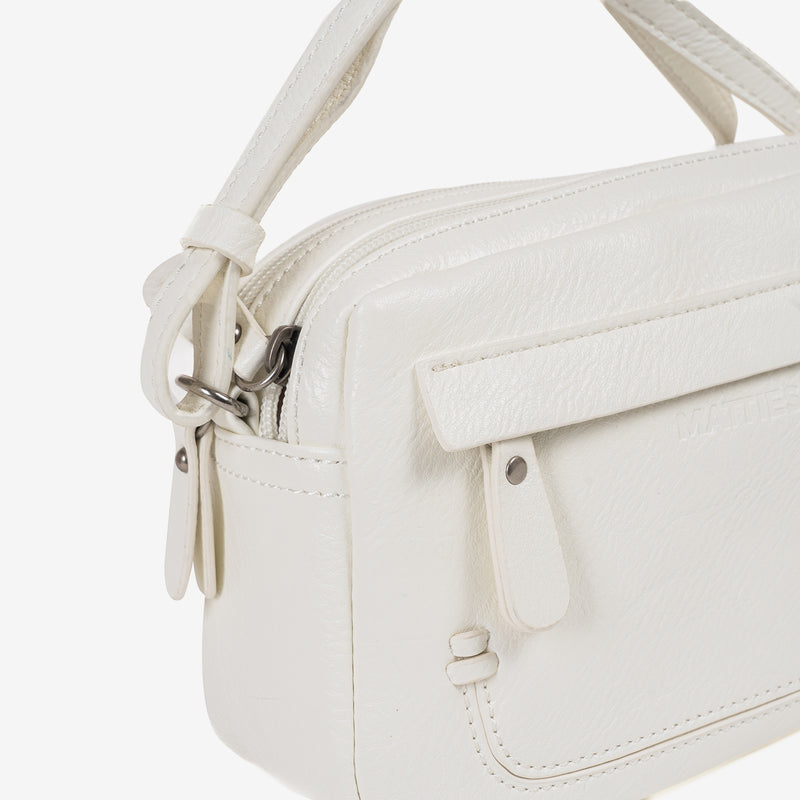 White mini bag for women. 20x15x7 cm