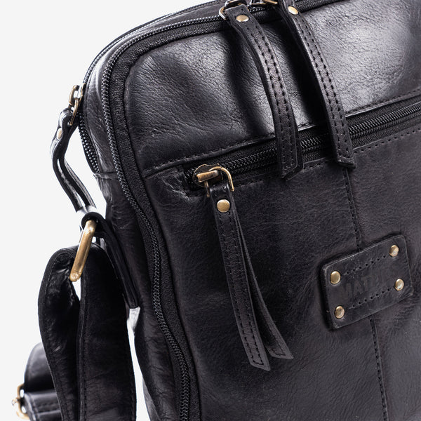 Reporter bag for men, black, antic leather collection. 19x25cm