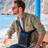 BOLSO BANDOLERA PARA HOMBRE, COLECCIÓN NYLON SPORT. 21.5x25x05 cm