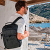 MOCHILA PARA HOMBRE, COLECCIÓN COATED NYLON. 31x40x12.5 cm