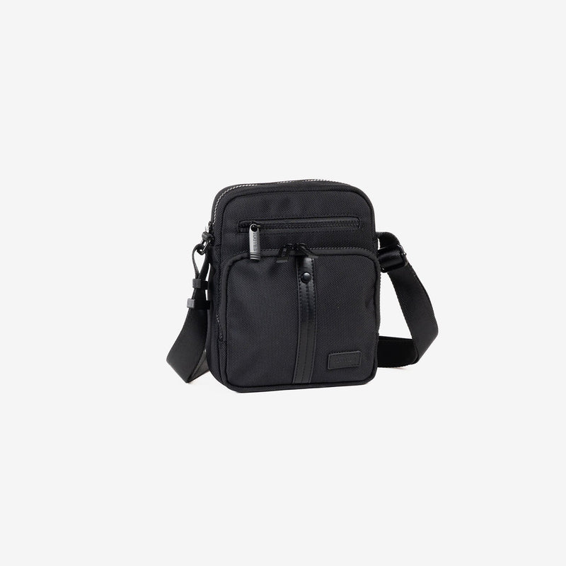 CROSSBODY BAG FOR MEN, COLOR Black, FABRIC COLLECTION. 17x21x06 cm