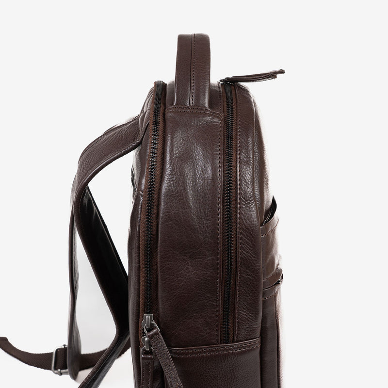 MOCHILA PARA HOMBRE, COLOR Marrón, COLECCIÓN COW SILKY/LEATHER. 30x37 cm