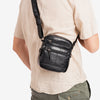 Bolso bandolera para hombre, Serie Classic Sport. 15x18 cm